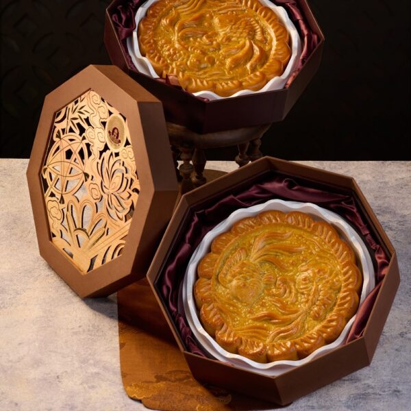 Hộp Sen Long Châu 2 bánh 1200g