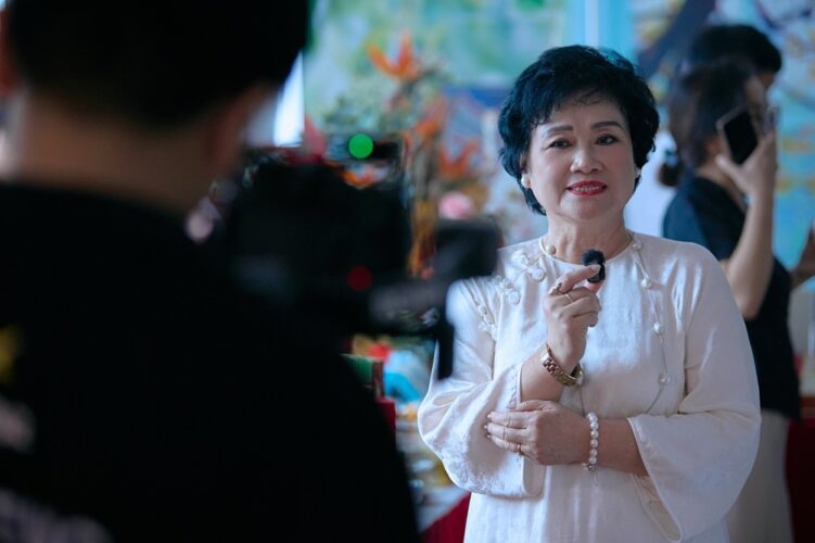 nghe nhan ngo thi tinh tong giam doc banh mut keo bao minh vinh du duoc phong tang danh hieu nghe nhan quoc gia su kien nghe nhan tgd ngo thi tinh duoc phong tang nghe nhan quoc gia 2