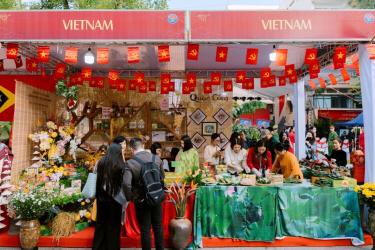 dau an ruc ro cua banh keo bao minh tai lien hoan van hoa am thuc quoc te 2025 588469610 1248830947262469 7302805065354266932 n