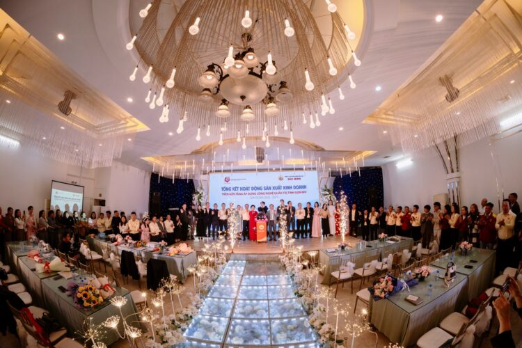 le tong ket hoat dong san xuat kinh doanh nam 2025 cong ty co phan banh mut keo bao minh 611732994 1279644780847752 5053618455795467966 n